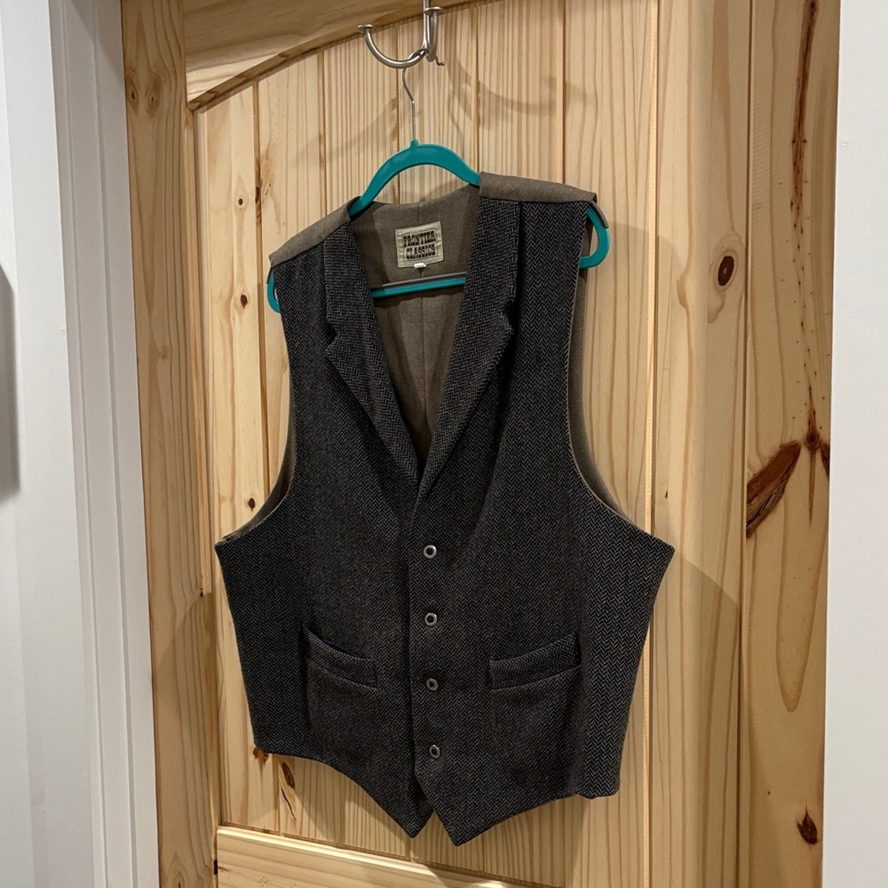 Men's Dark Gray Vest